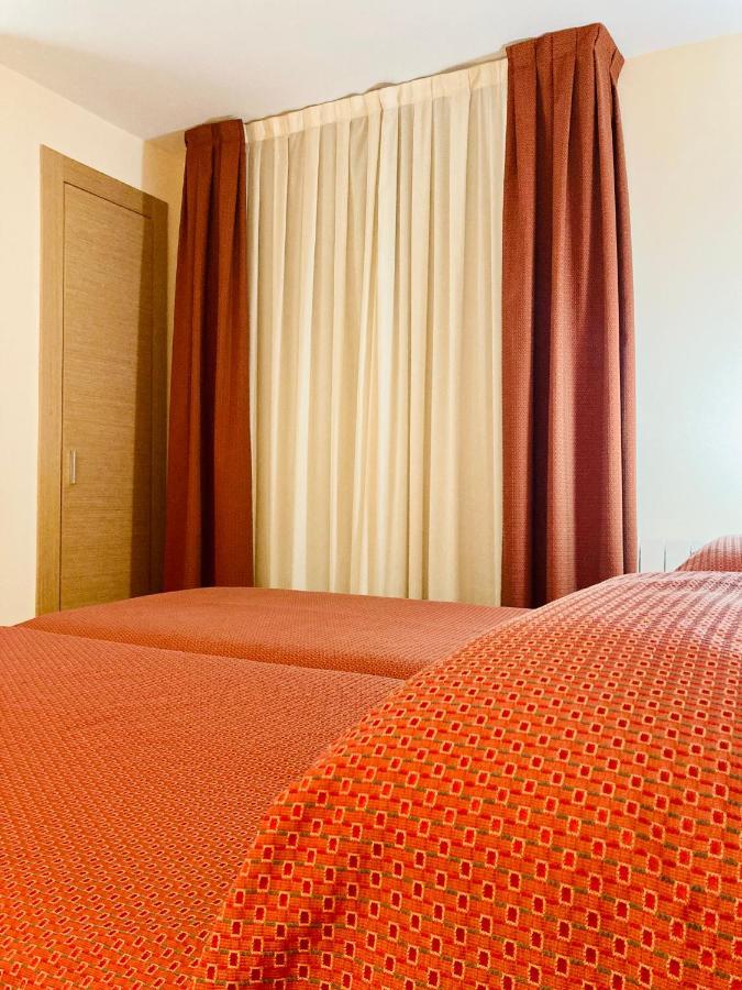 Hotel Dona Lola Castellón de la Plana Esterno foto