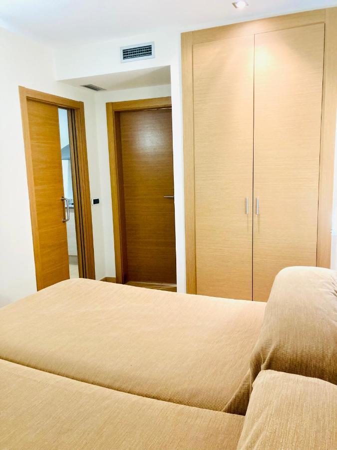 Hotel Dona Lola Castellón de la Plana Esterno foto
